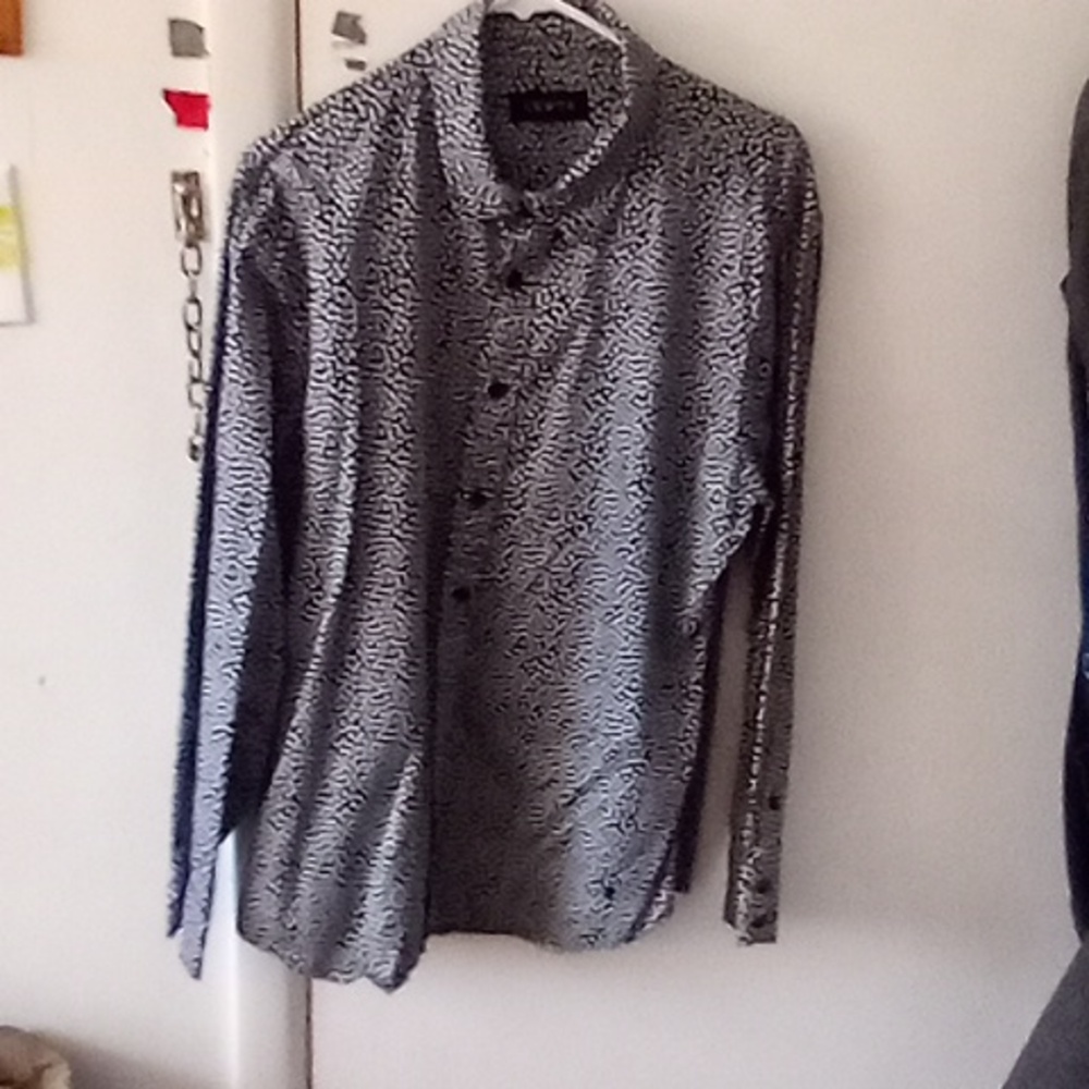 Crwth dress shirt large color black and white expensive shirt